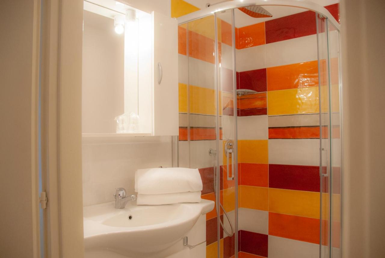 Sorrento Comfort Rooms Con Piscina Eksteriør billede