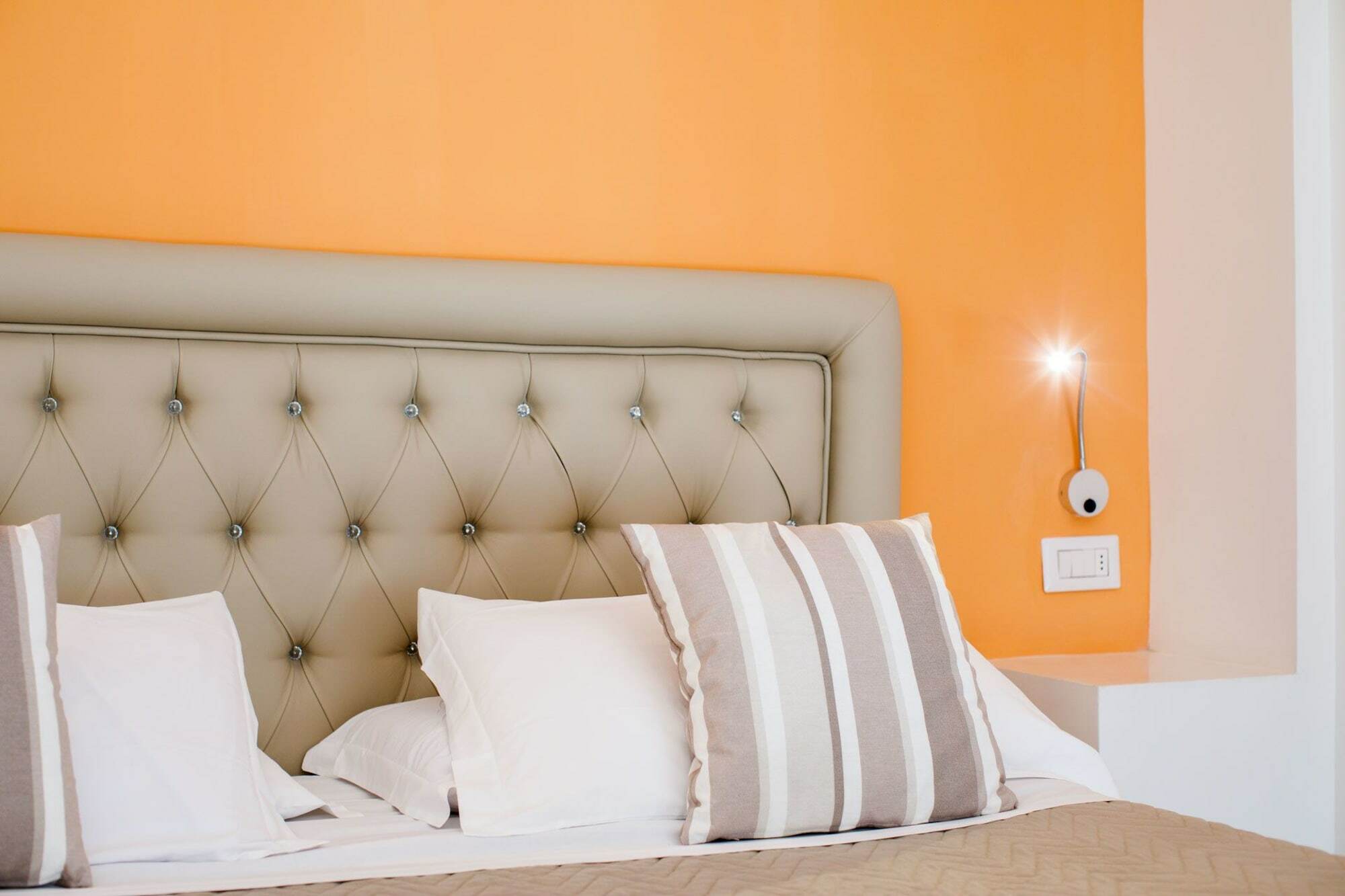 Sorrento Comfort Rooms Con Piscina Eksteriør billede